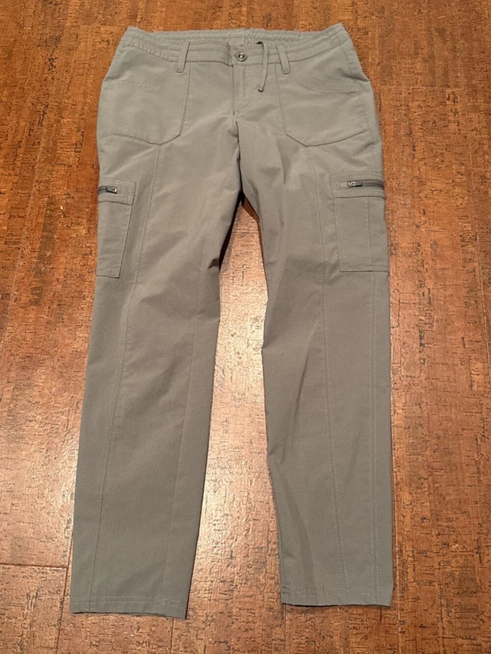 Kuhl Women’s 8 Short Gray Skinny Cargo Ripstop Pants Gorpcore Outdoors Hiking